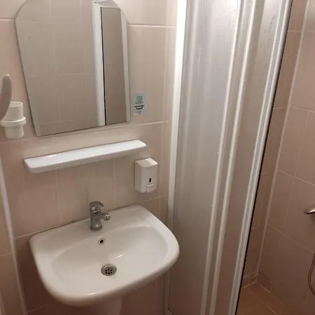 Villa Apart Hotel גומולדור